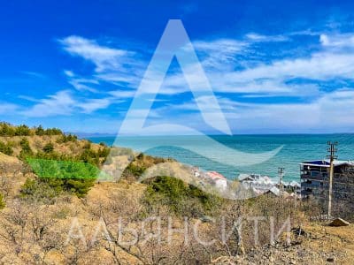 Продается видовой земельный участок 10 соток в г. Алушта, в районе Семидворье