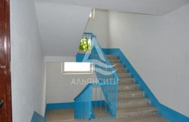 Продается квартира 3-х комнатная в г. Алушта по ул. Б. Хмельницкого 23