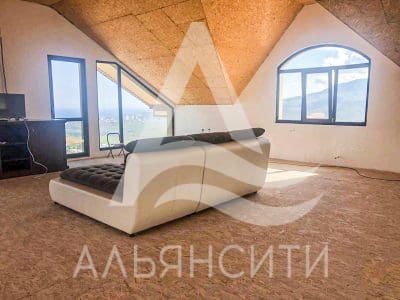 Продается дом 226 м.кв в Алуште, с. Верхняя Кутузовка
