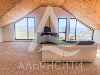 Продается дом 226 м.кв в Алуште, с. Верхняя Кутузовка