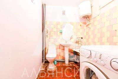 Продается однокомнатная квартира по улице Судакская в городе Алушта.
