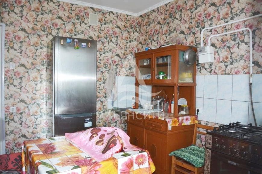Продается 3-комнатная квартира по ул. Б.Хмельницкого