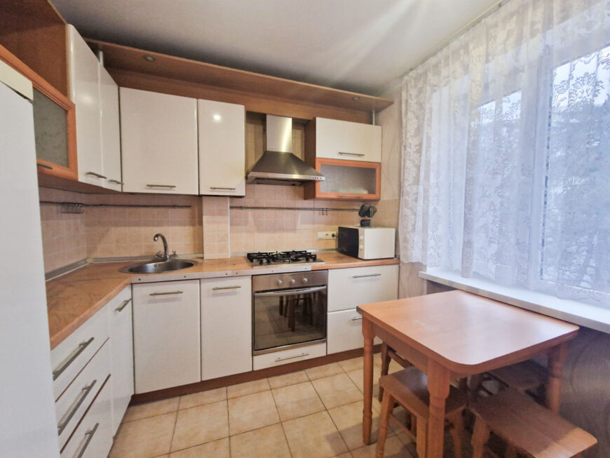 3-комнатная квартира ул Ленина 43 Алушта