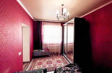 Продаётся дом город Алушта 210 м.кв. на участке 1,32 сот.