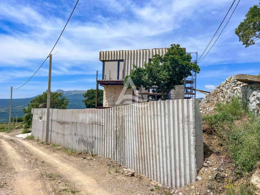 Продается строящийся дом в селе Лучистое